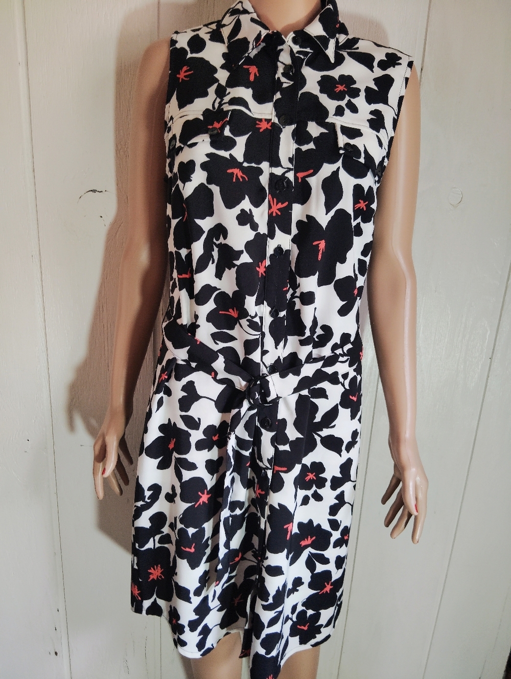 LIKE NEW!! Ronni Nicole Belted Floral Midi Dress. Size 12